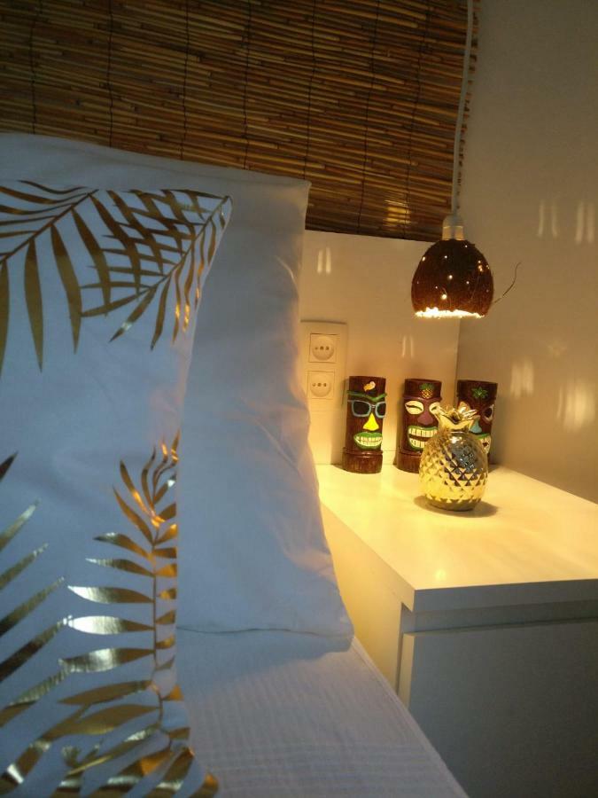 Wonder Rooms Nerja Guest House Esterno foto